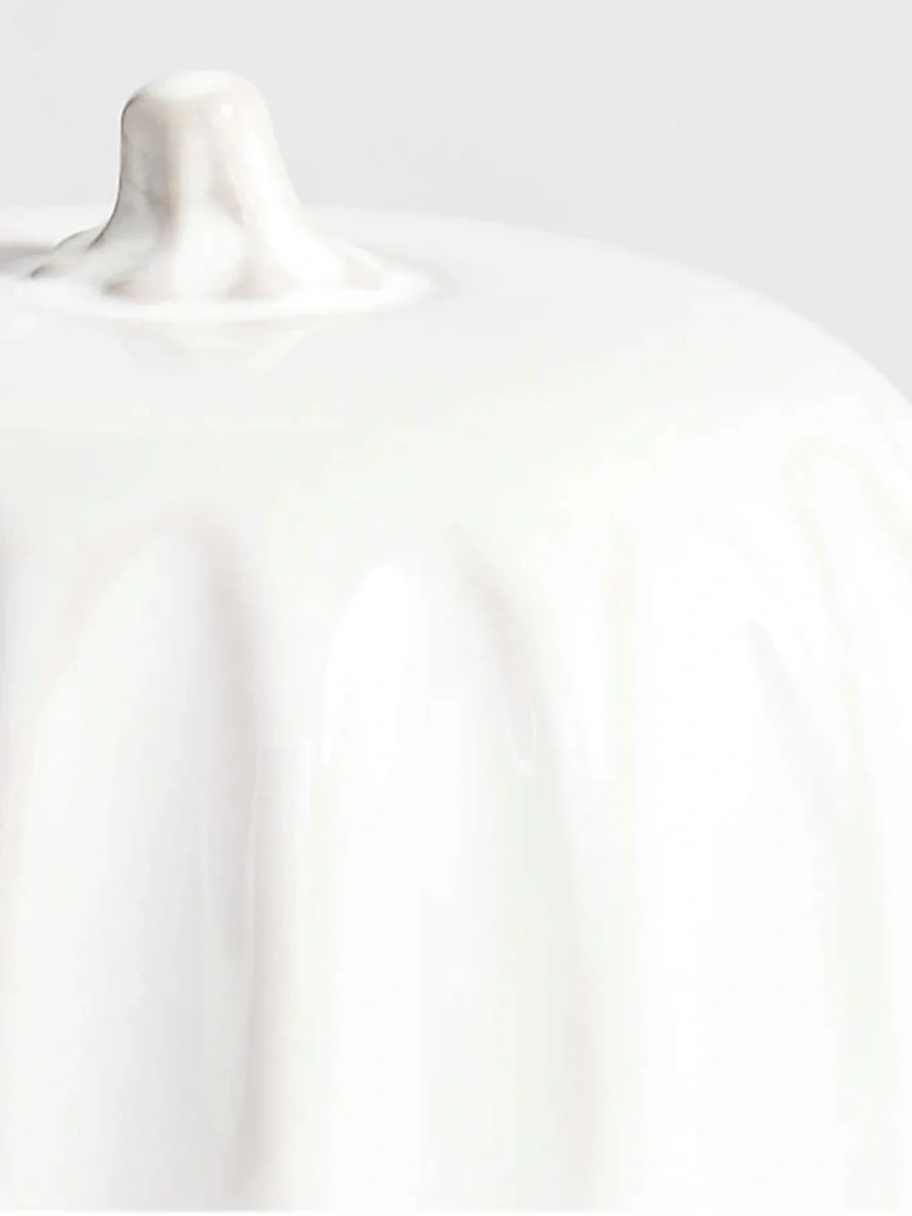 New! Crate&Barrel Modern Glossy White Ceramic Pumpkin